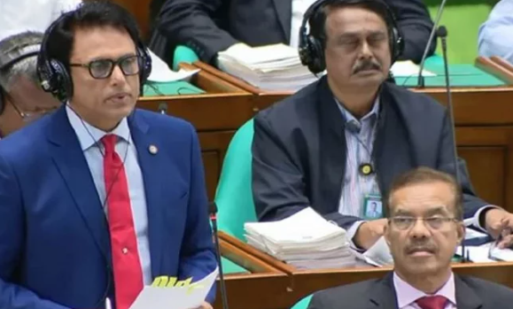 পদত্যাগের দাবি ওঠার পর সংসদে যা বললেন শিক্ষামন্ত্রী